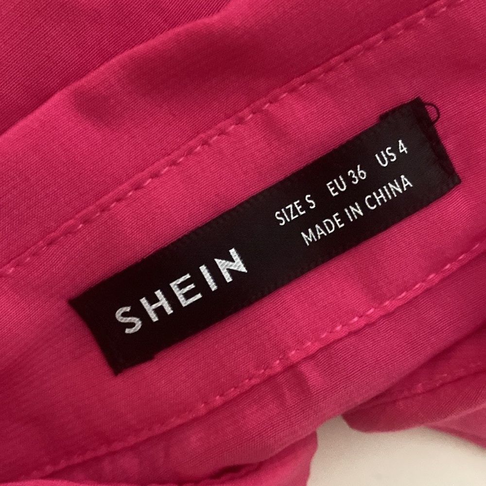 Drop shoulder patch pocket button up crop shirt size small hot pink - Picture 8 of 9